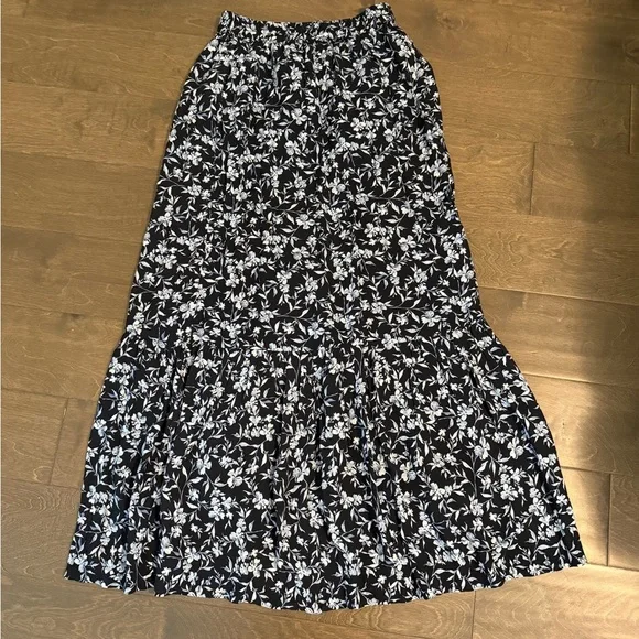 ABLE Catherine Maxi Flouce Skirt - Picture 7 of 9